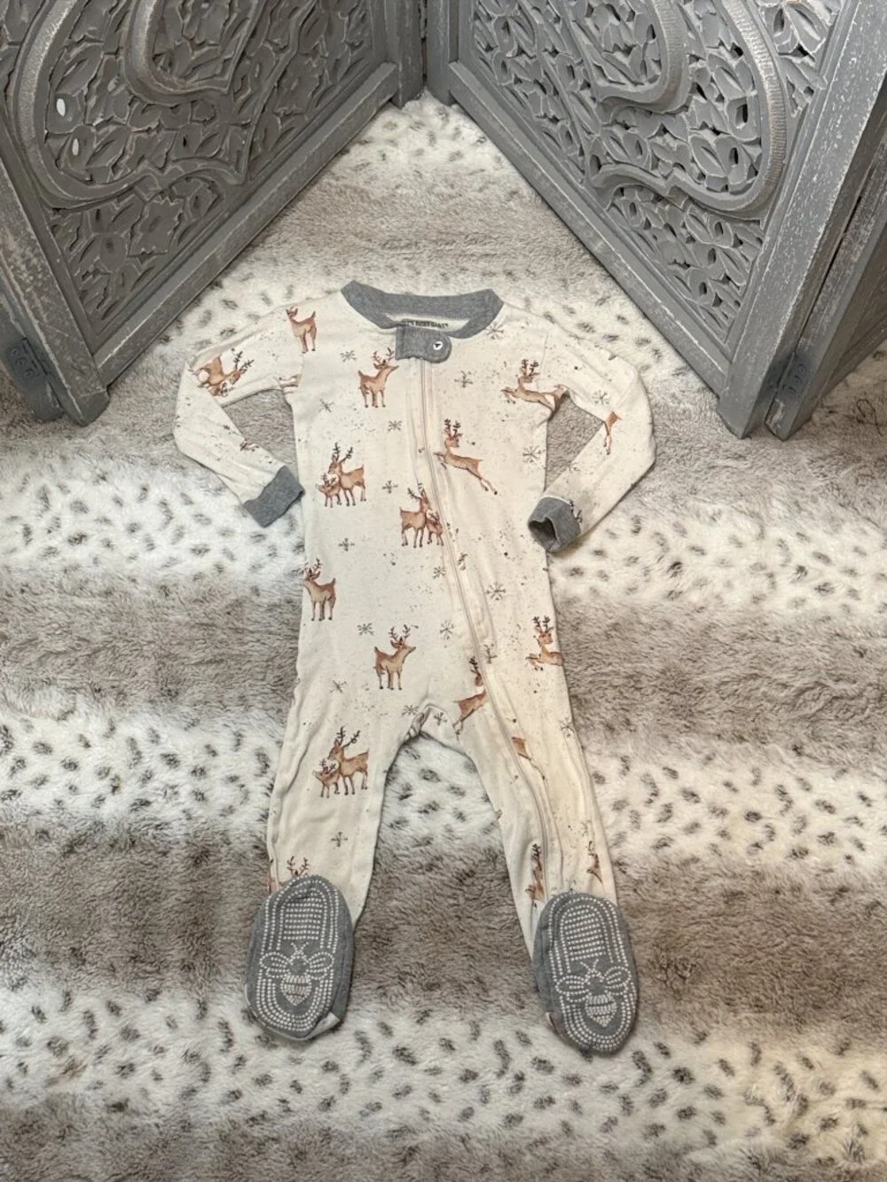 Burt's Bees Baby reindeer snowflake footie pajamas baby 18 months Christmas